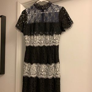 Gorgeous Everleigh dress from Nordstrom’s.